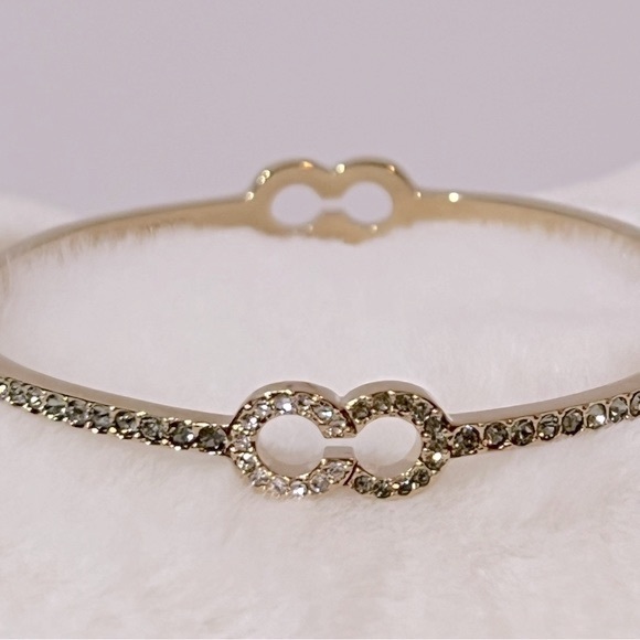 NWT Coach Gold-Tone Pave Op Art "C" Station Bangle Bracelet - Picture 11 of 17